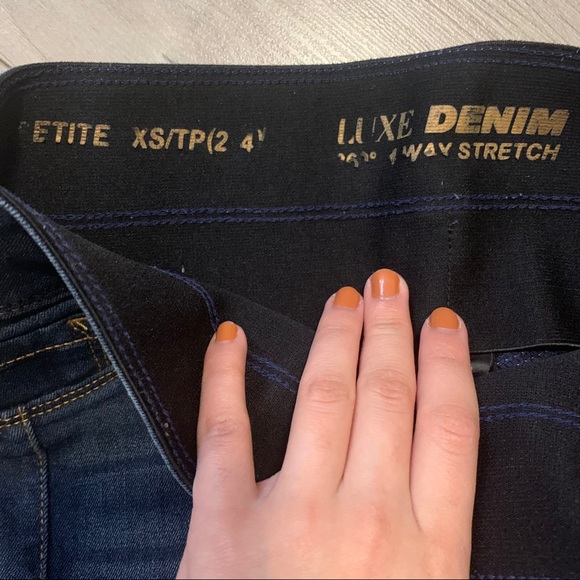 Luxe Denim Petite Low Waist Jeans (Jegging) - Picture 7 of 7